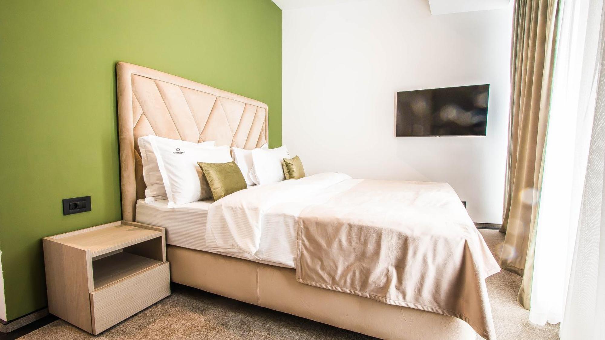 Central Carol Aparthotel 2 Бухарест Экстерьер фото